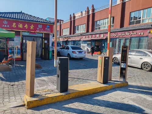 সম্পর্কে সর্বশেষ কোম্পানী কেস E40Pro Barrier Gate for Street-side Commercial Parking Lot