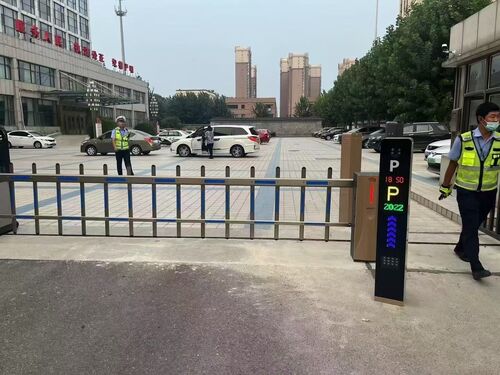 সম্পর্কে সর্বশেষ কোম্পানী কেস E40Pro Barrier Gate | Government Office Compound Entrance